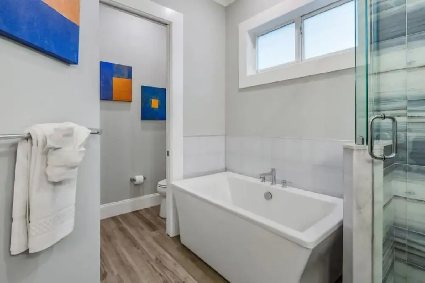 Seagate House by Brightwild Waterfront w Dock