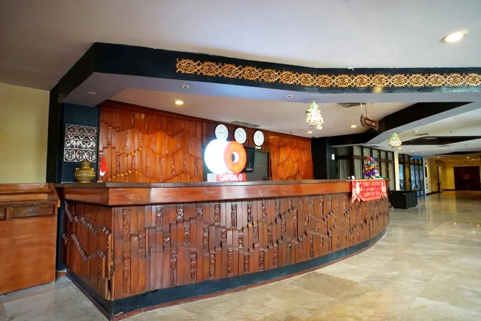 Capital O 1963 Hotel The New Benakutai