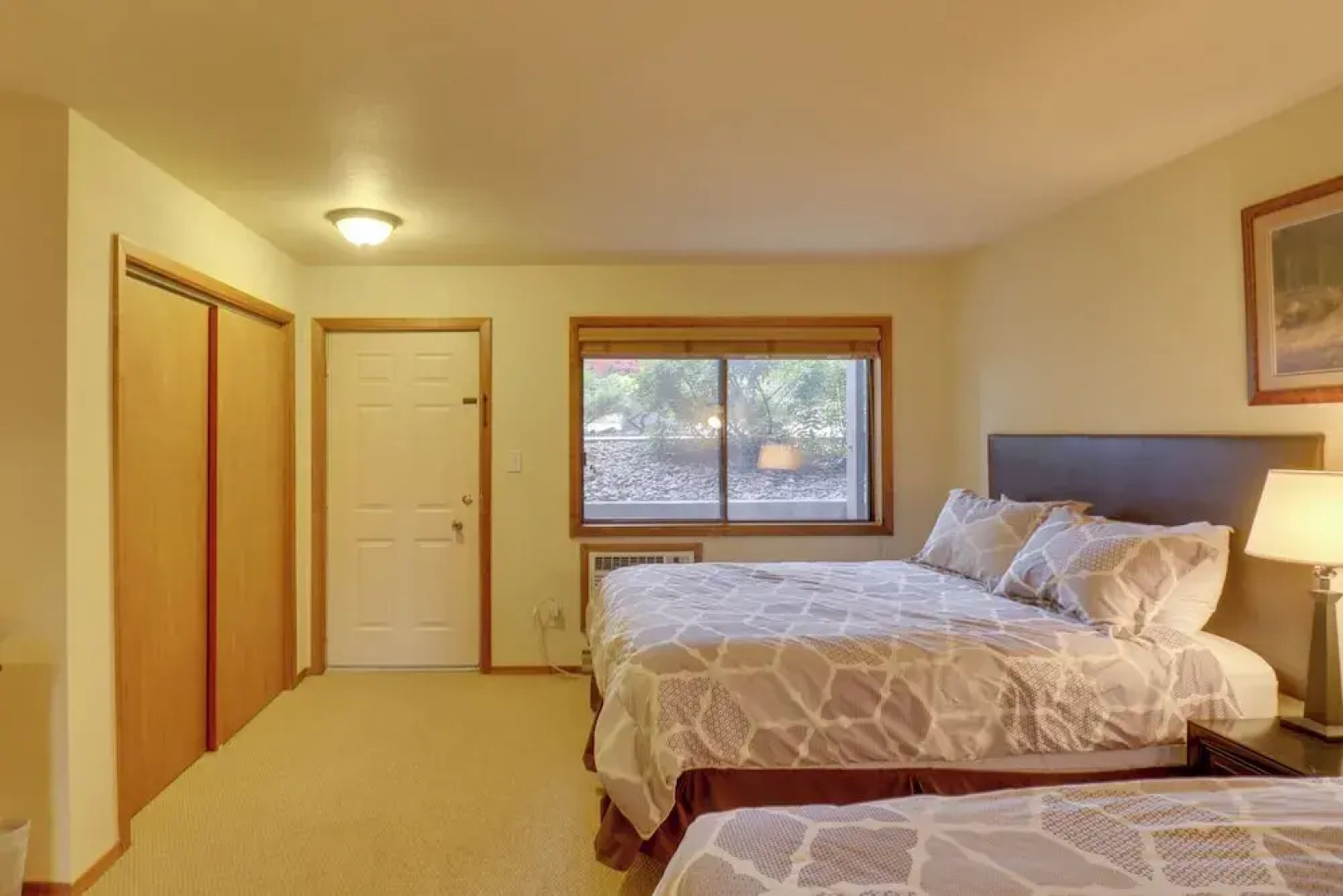 Bigfork Condo w/ Hot Tub Access, By Lake!