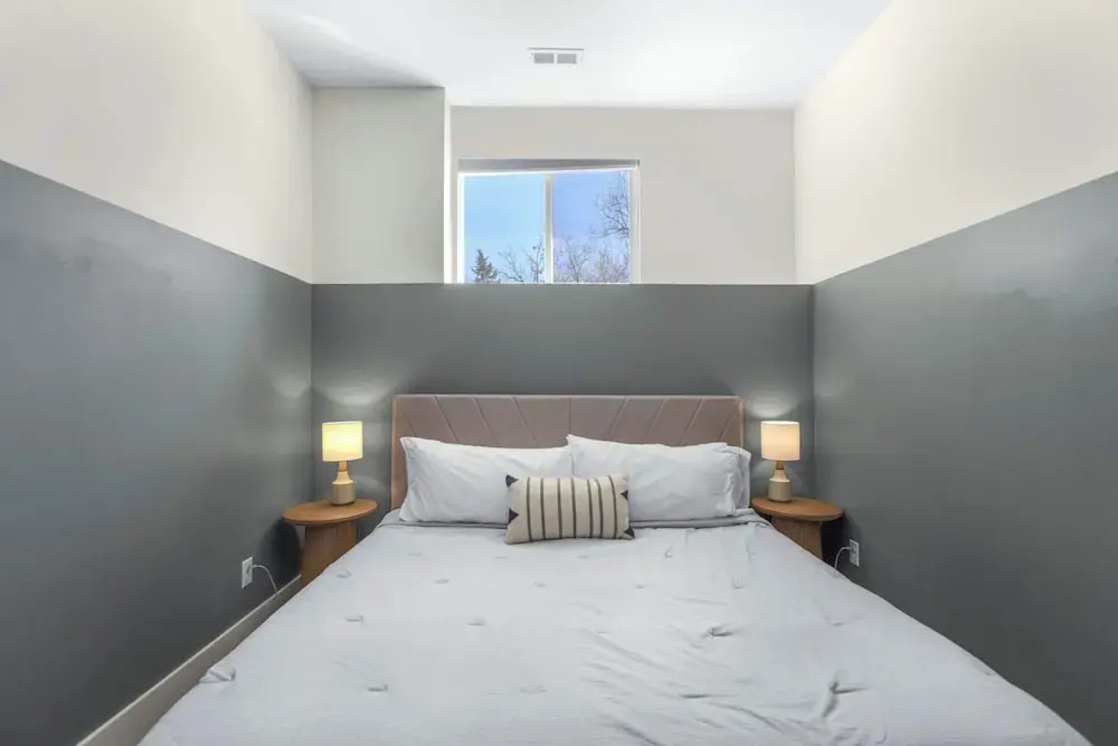 Bearcat Bungalows Two Homes One Rental, Sleep 22