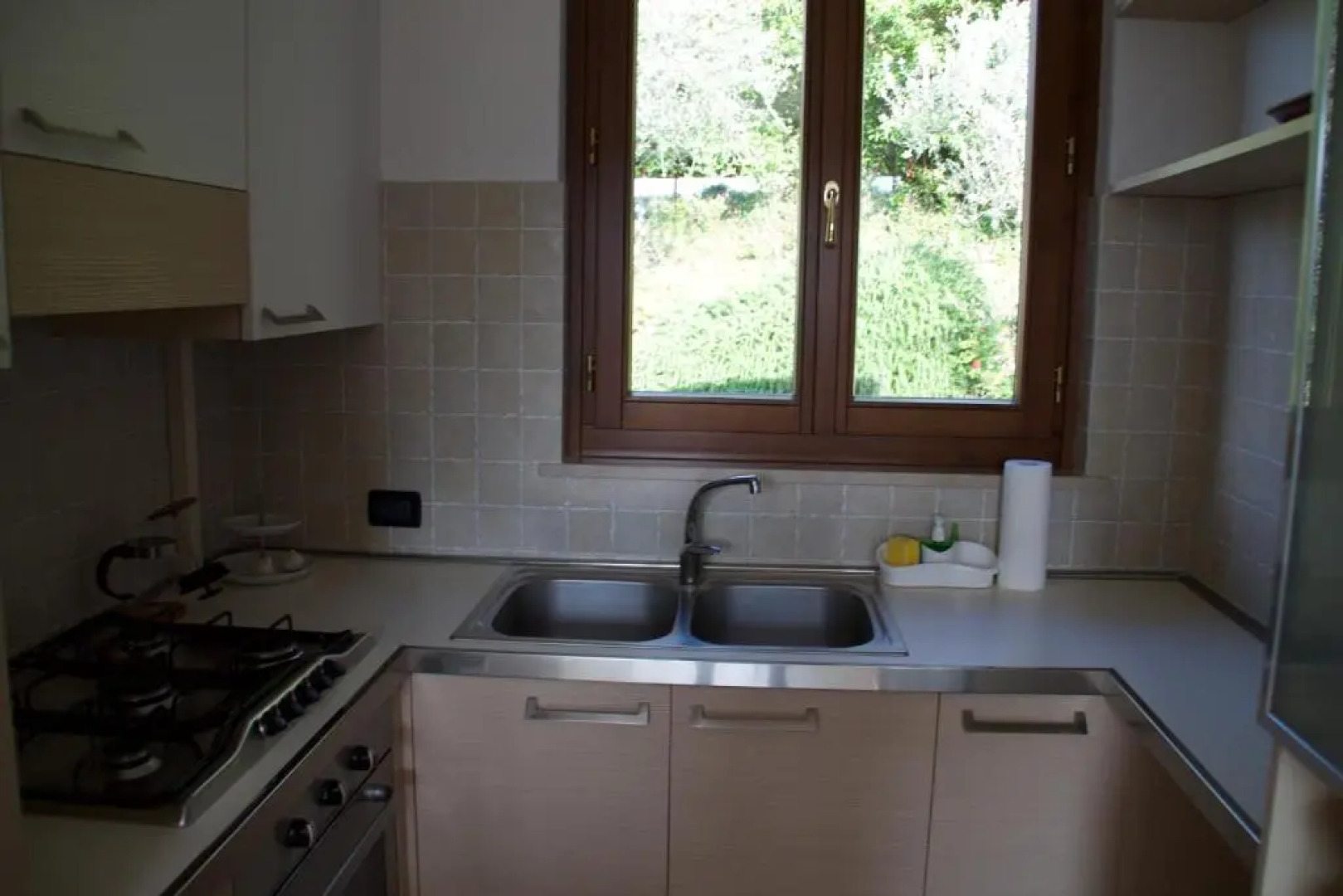 Casa Cecilia, 2 Bedrooms, 1 Bathroom, Lake View, Pool