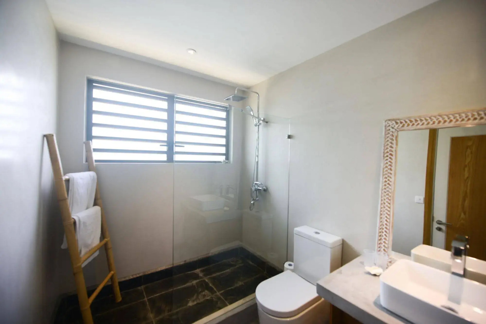 Eolia Luxury Beachfront Villas by BARNES