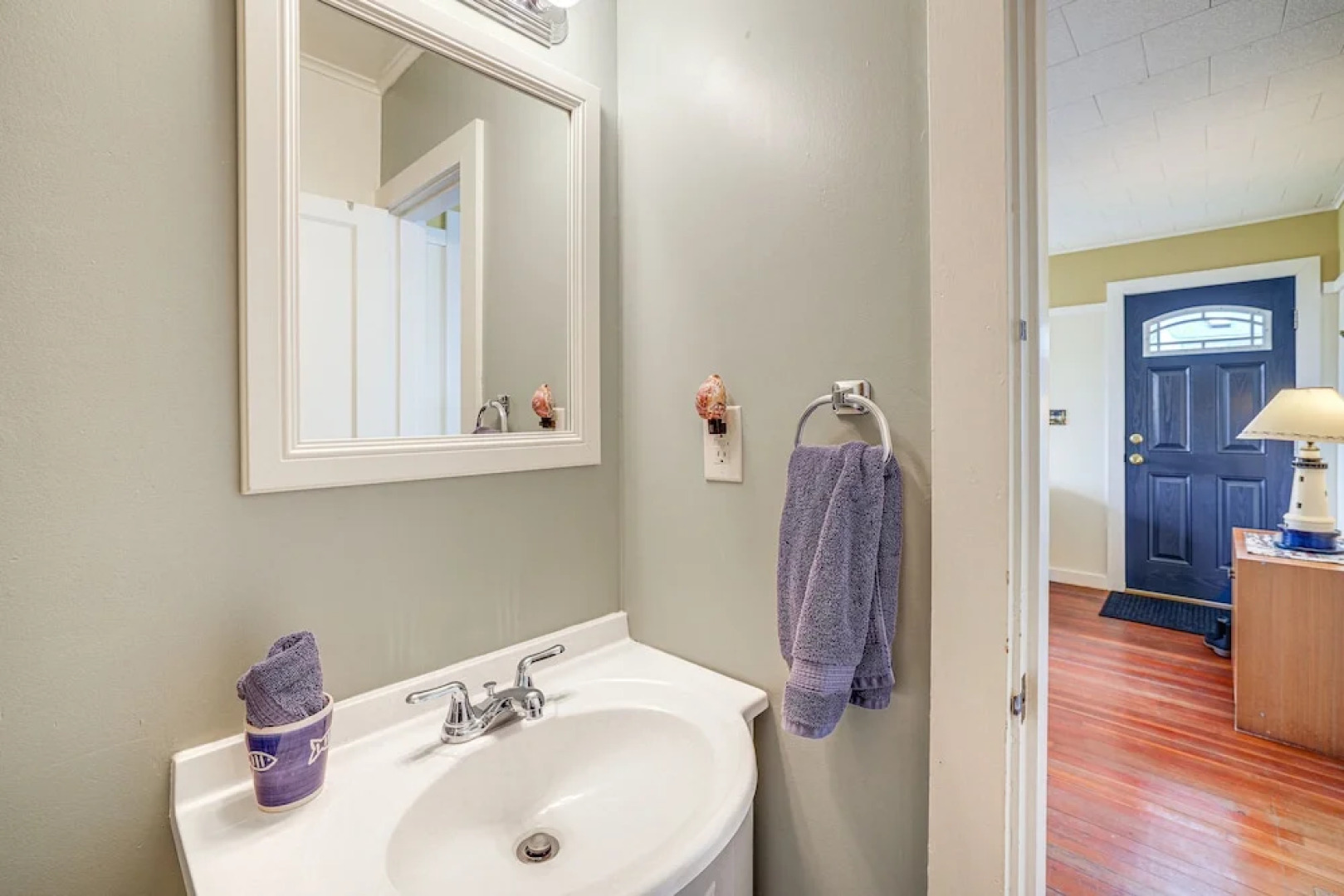 Beautiful Birch Bay Retreat w/ Deck & Fire Pit!