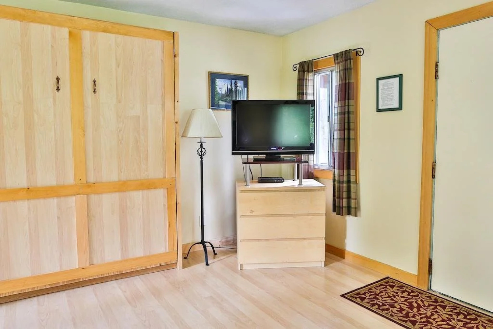 Mount Robson Mountain River Lodge