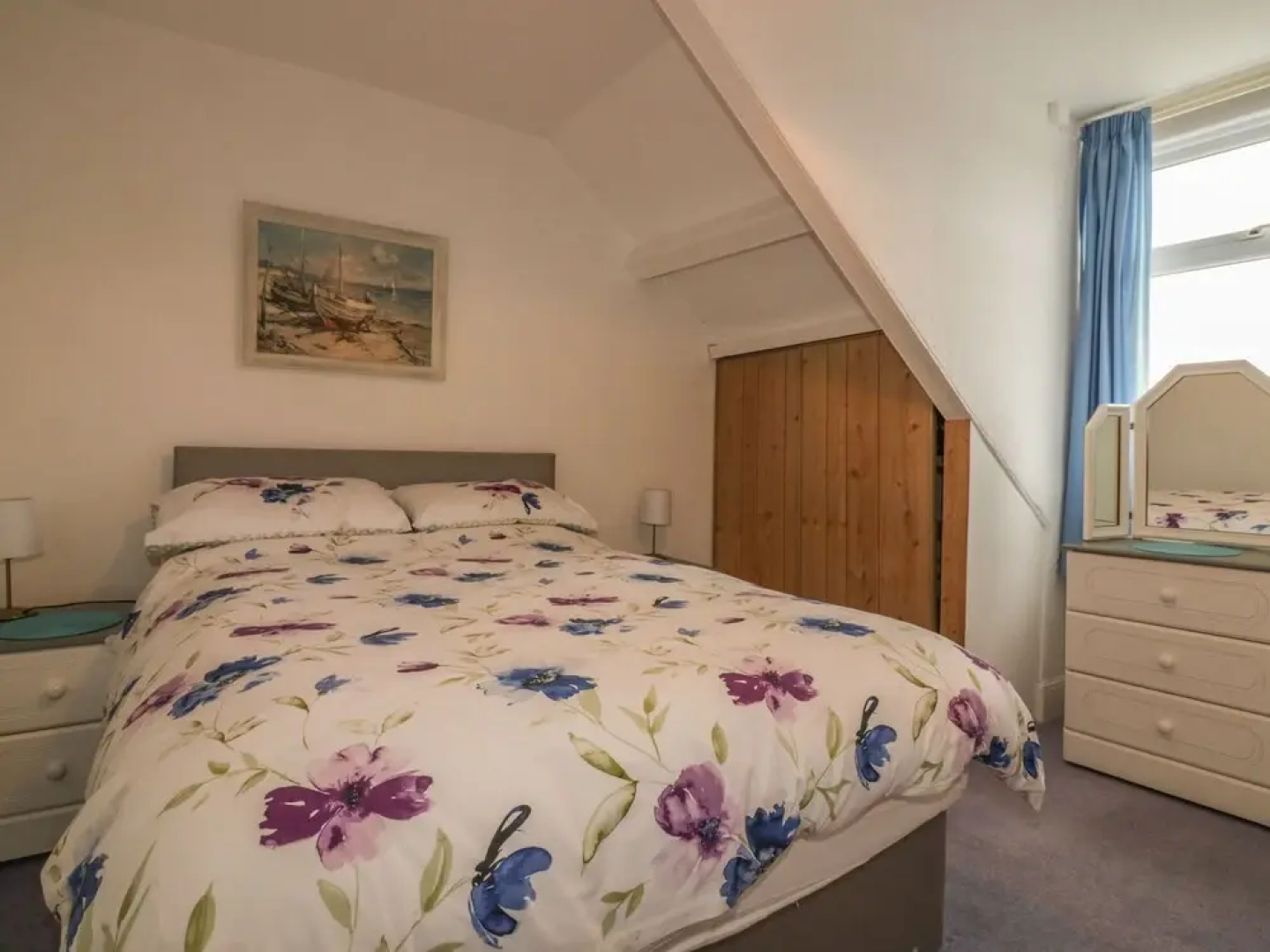 Yellow Sands Apartment 6