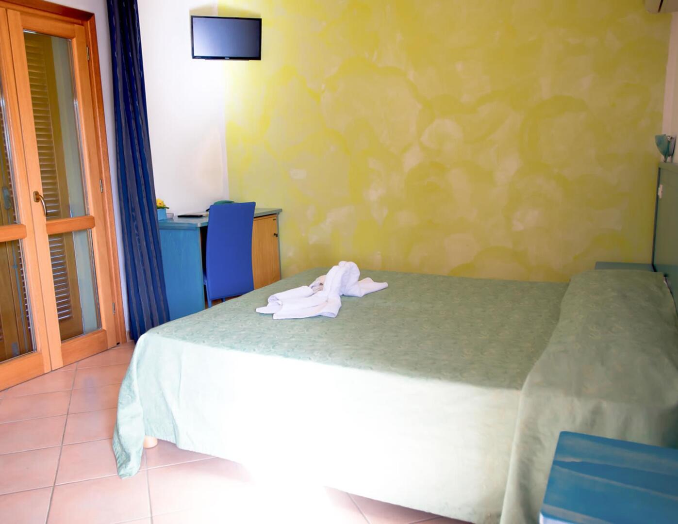 Отель Baia Delle Mimose