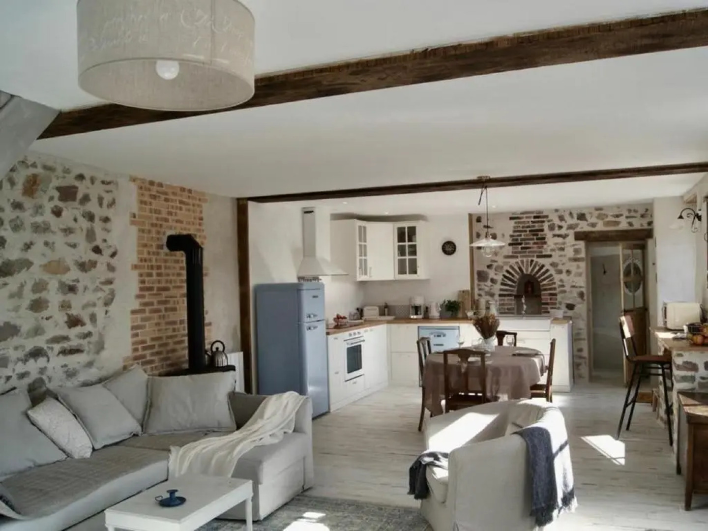 Gîte Sainte-Suzanne-et-Chammes, 3 pièces, 4 personnes - FR-1-600-192