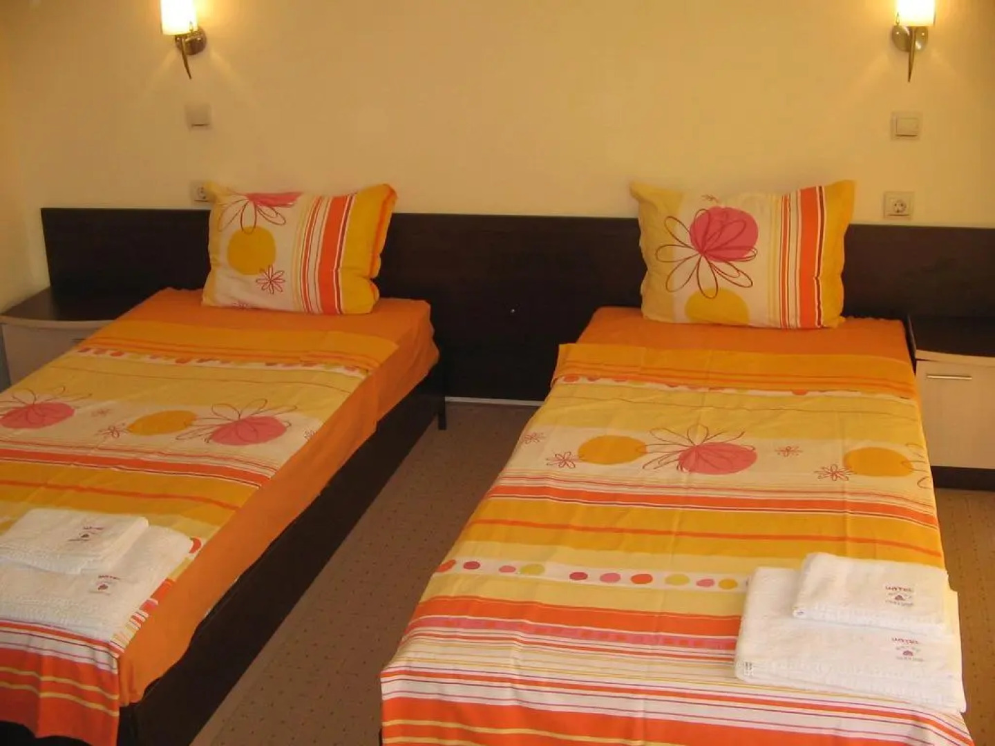 Sunny Paradise Hotel