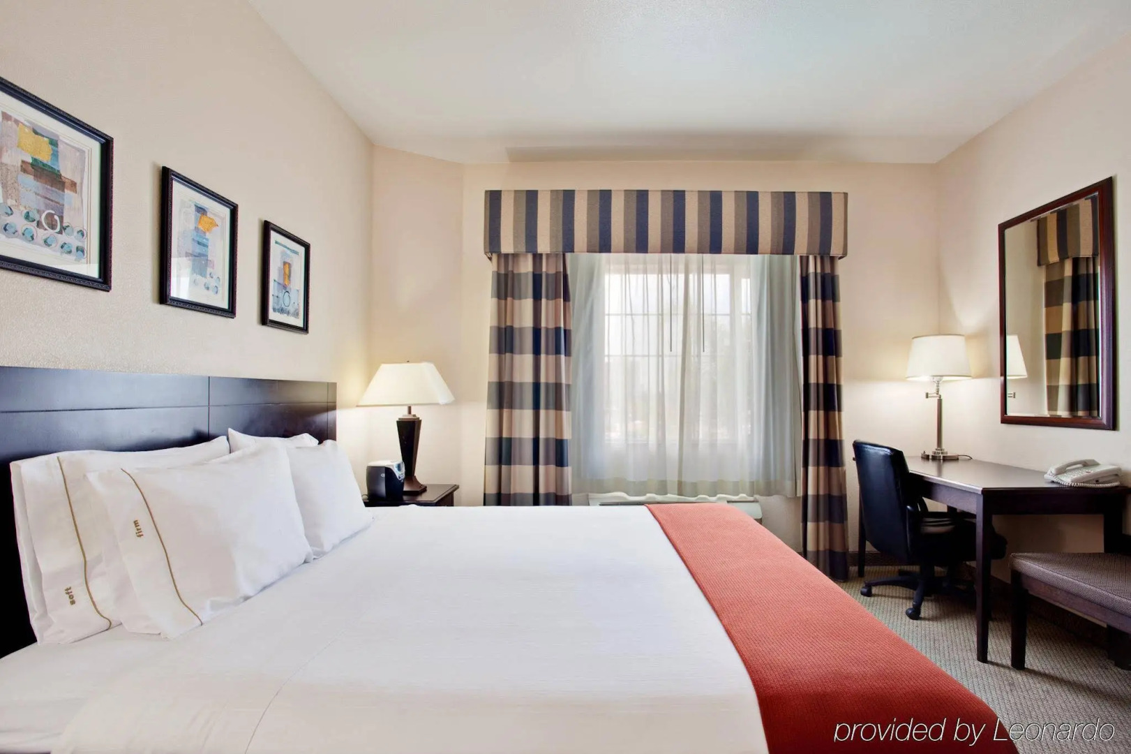 Holiday Inn Express Garden Grove
