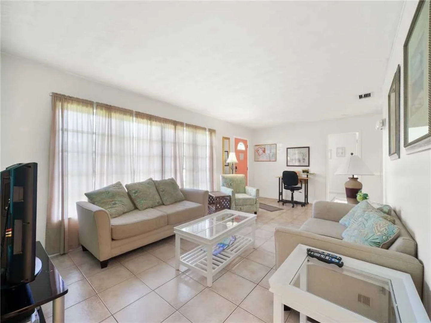 Aurora Seabreeze - Three Bedroom Home