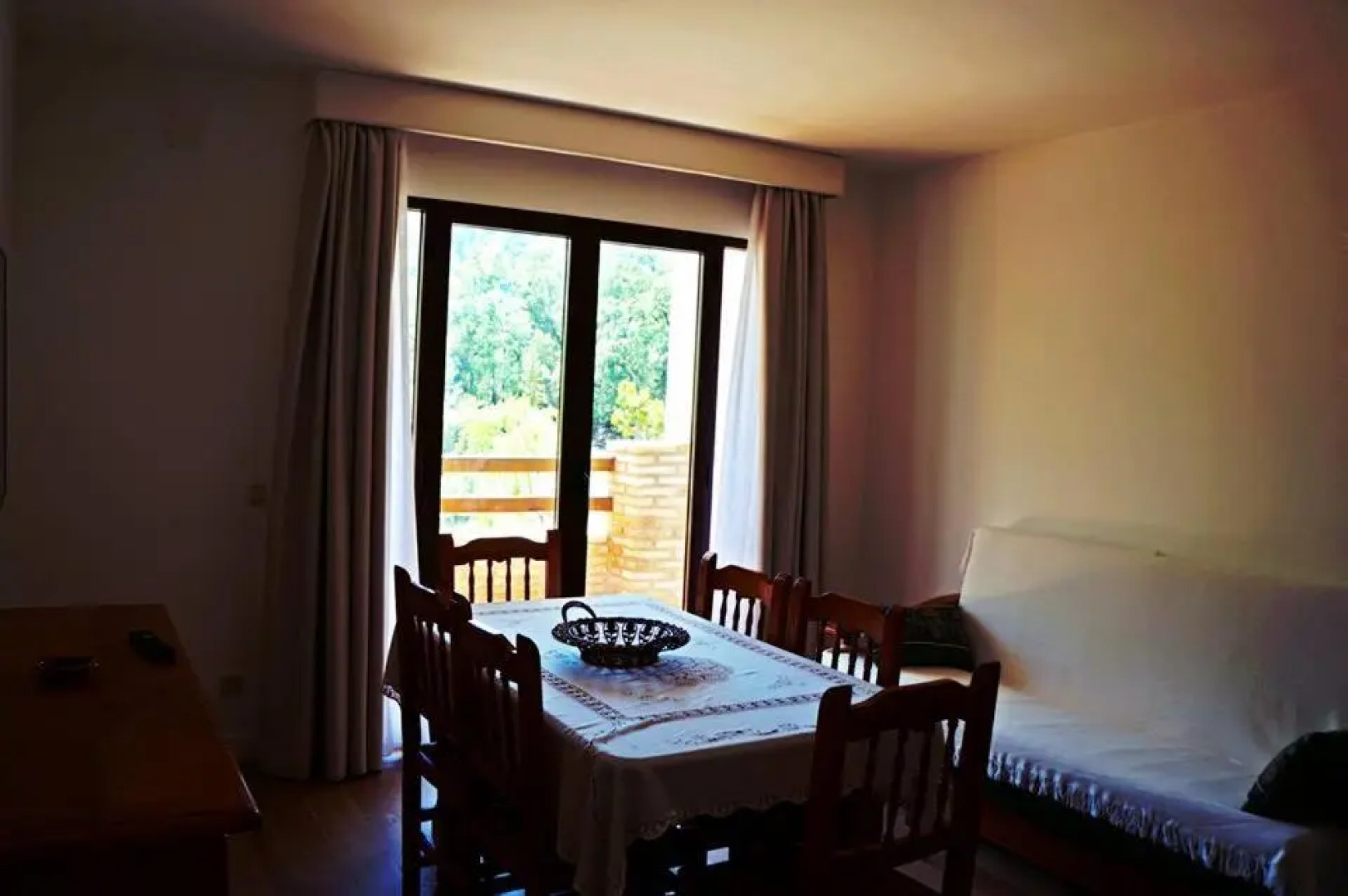 El Carrascal, 2 Llaves, Rural