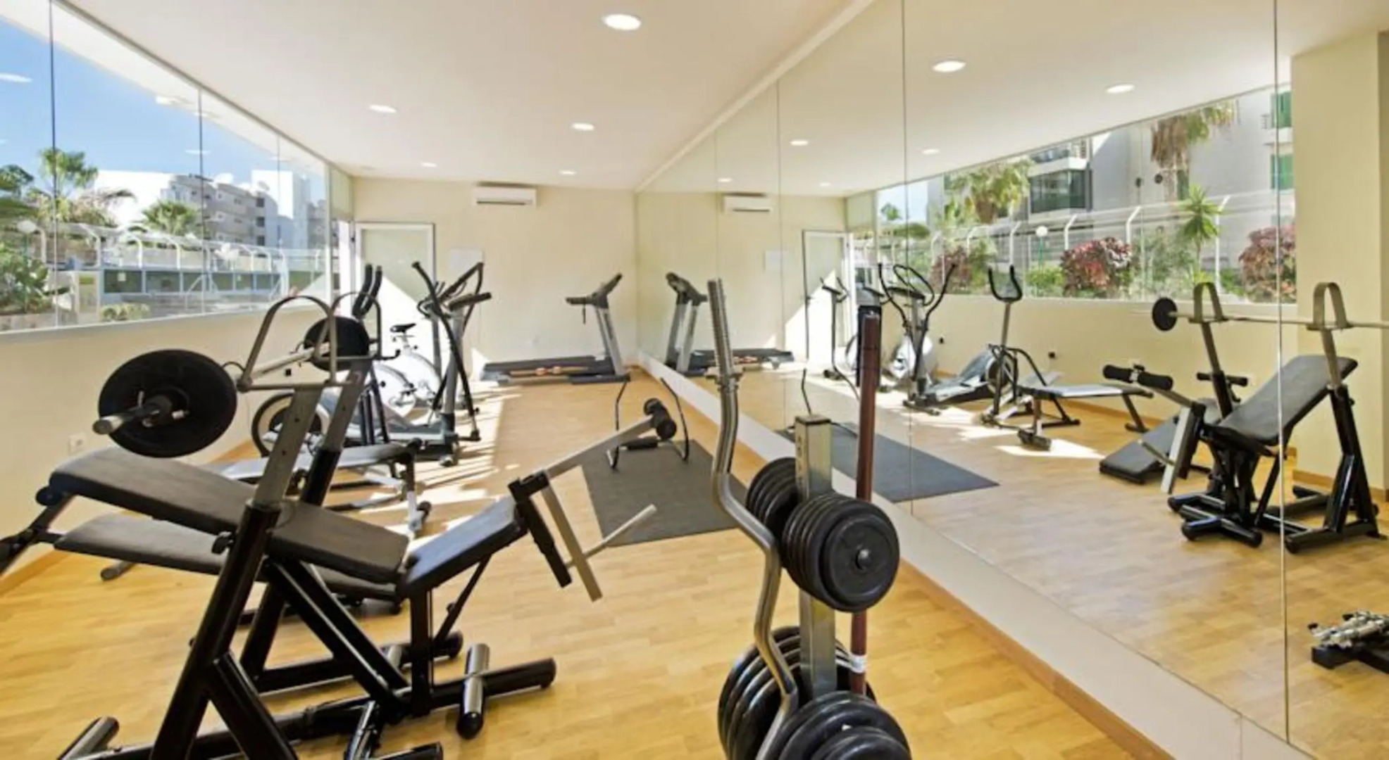 Kn Aparthotel Columbus