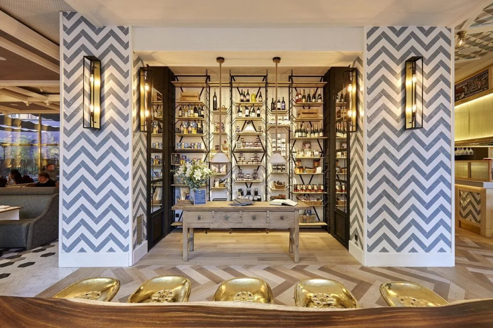 Отель Barcelona Catedral