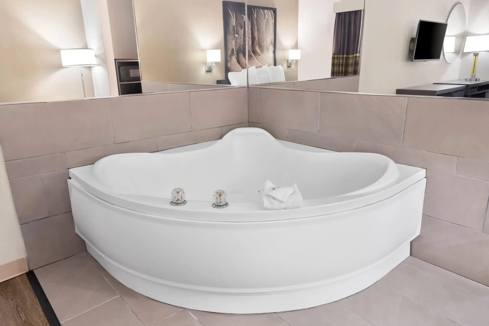 Super 8 by Wyndham Fort Worth Stockyards