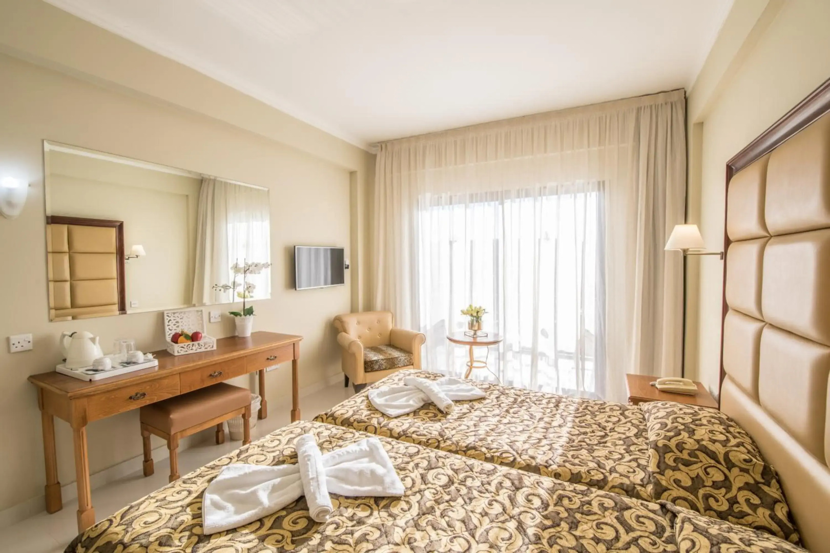 Tsokkos Gardens Hotel & Apartments