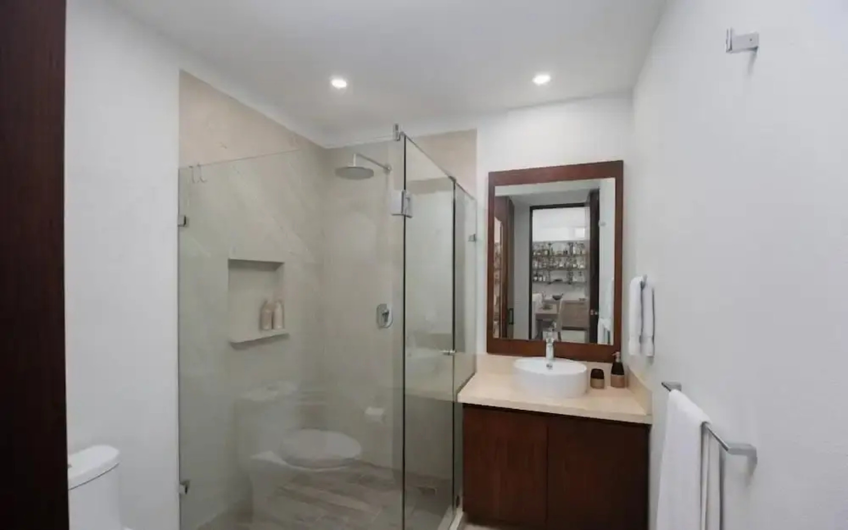 Villa Mango 2 bed with jungle view