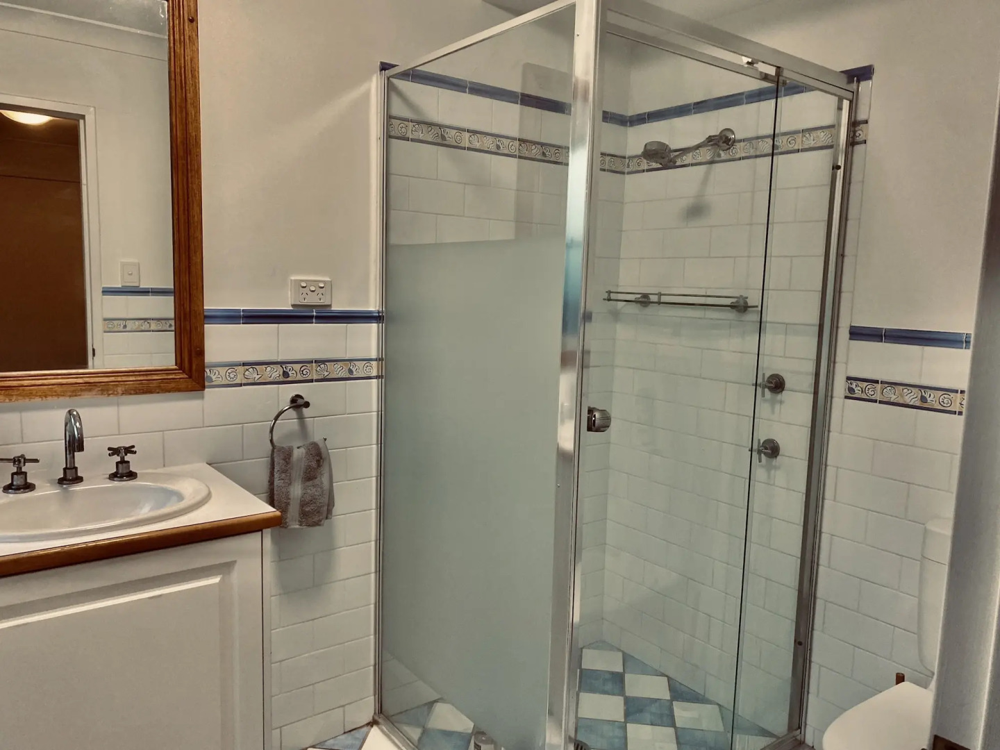 Terrigal Sails Serviced Apartments