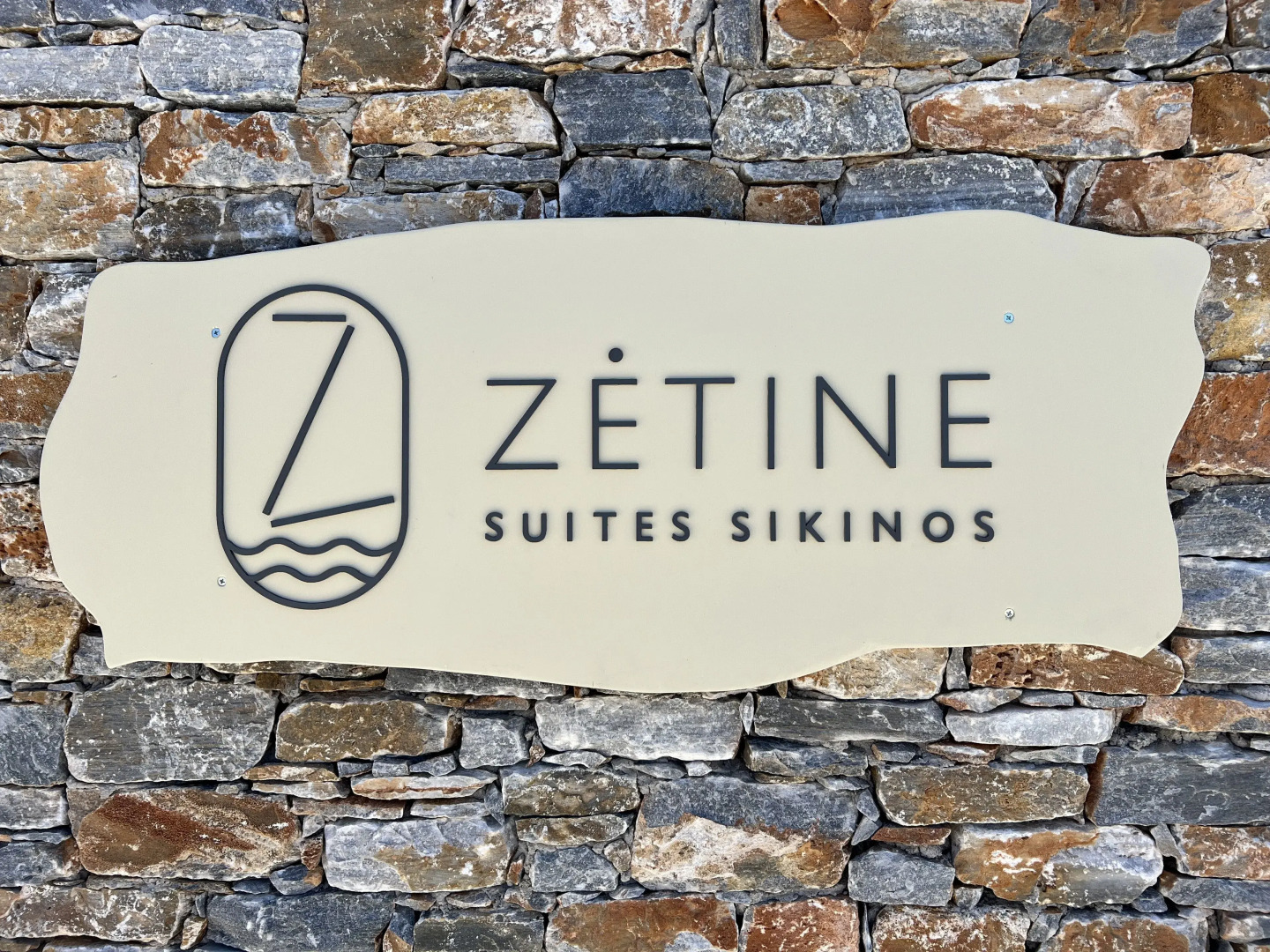 Zetine Suites Sikinos
