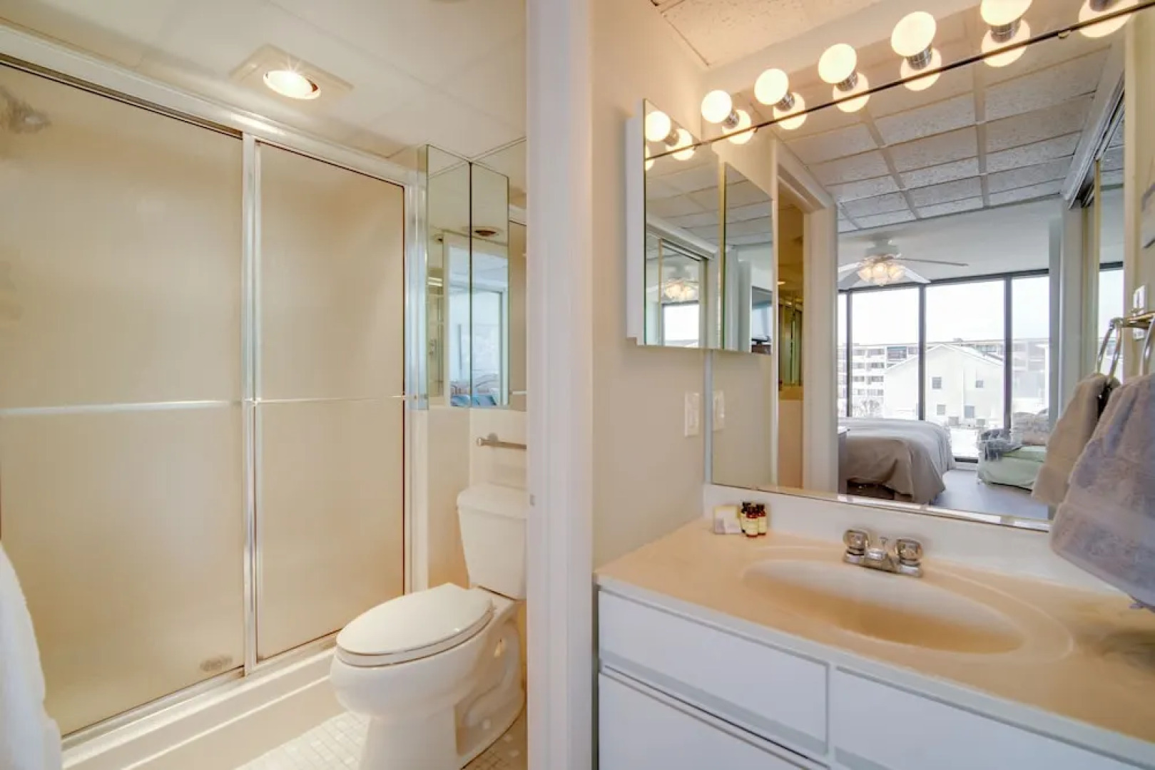 Beautiful Brigantine Condo w/ Patio & Beach Access