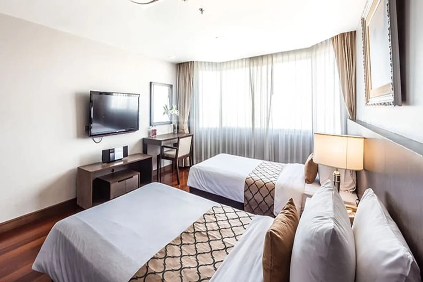 Royal Suite Hotel Bangkok