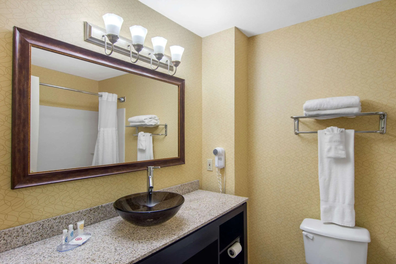 Comfort Inn & Suites Galleria
