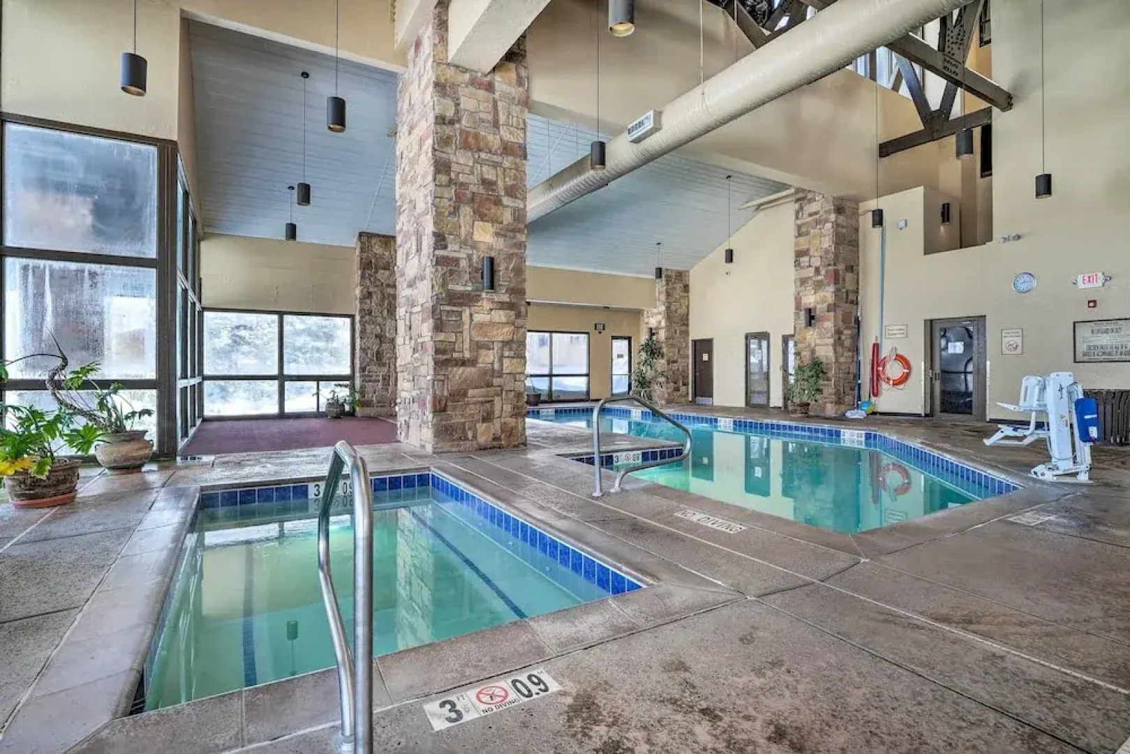 Cozy Brian Head Condo: Walk to Navajo Express Lift