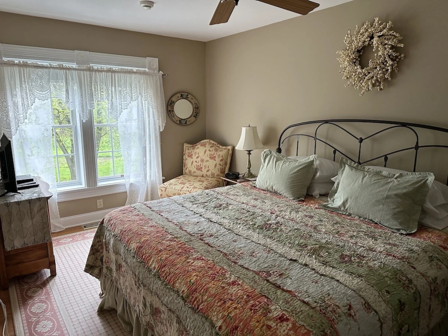 Maple Shade Bed & Breakfast