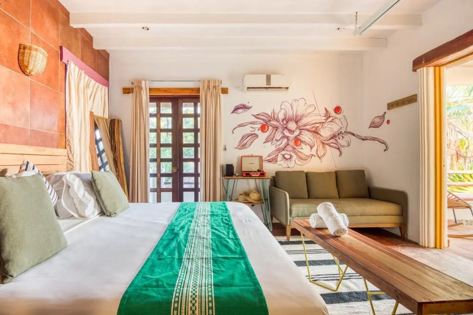 Nílu Puerto Escondido by Selina