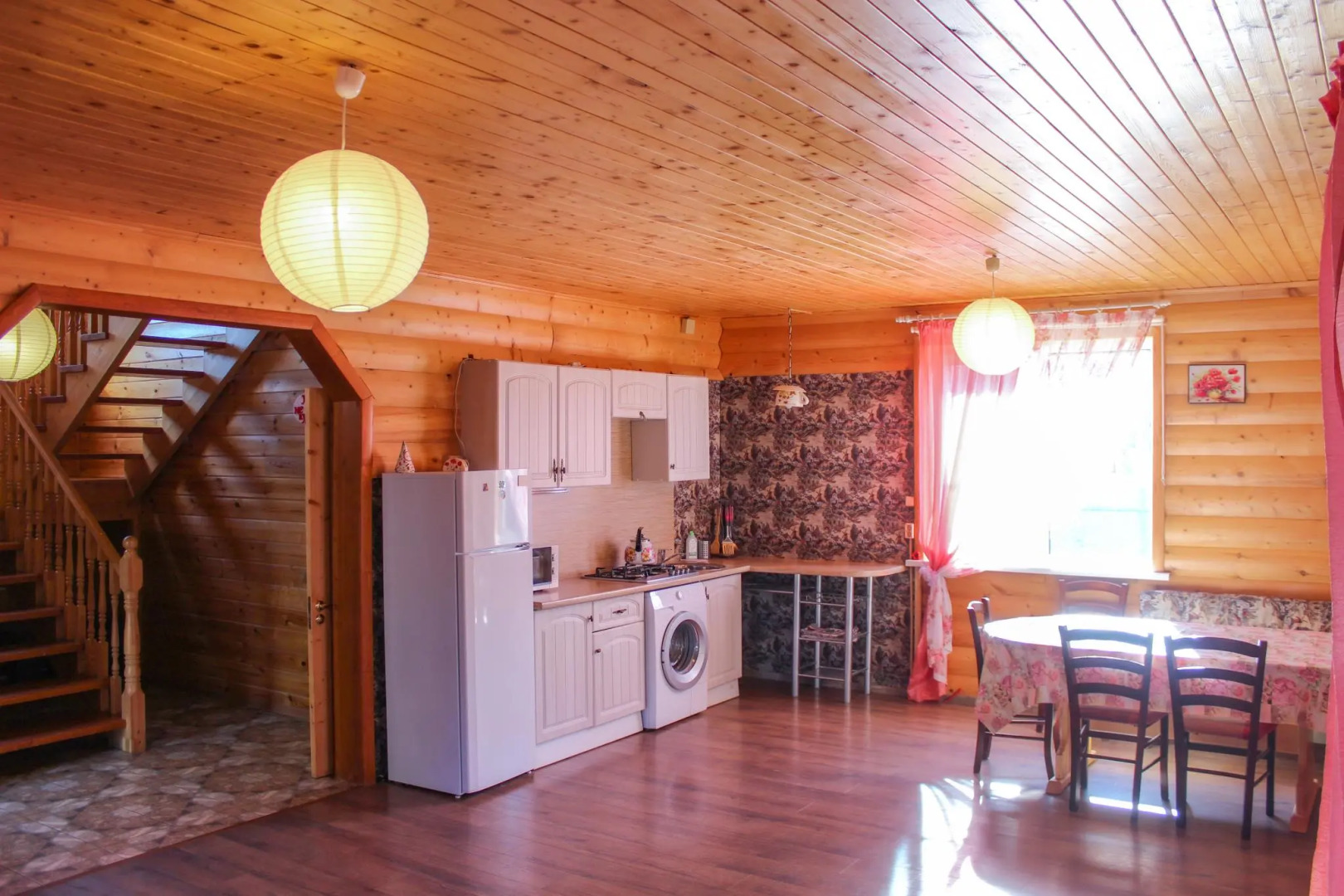 Коттедж на улице 5-я Ямская 12