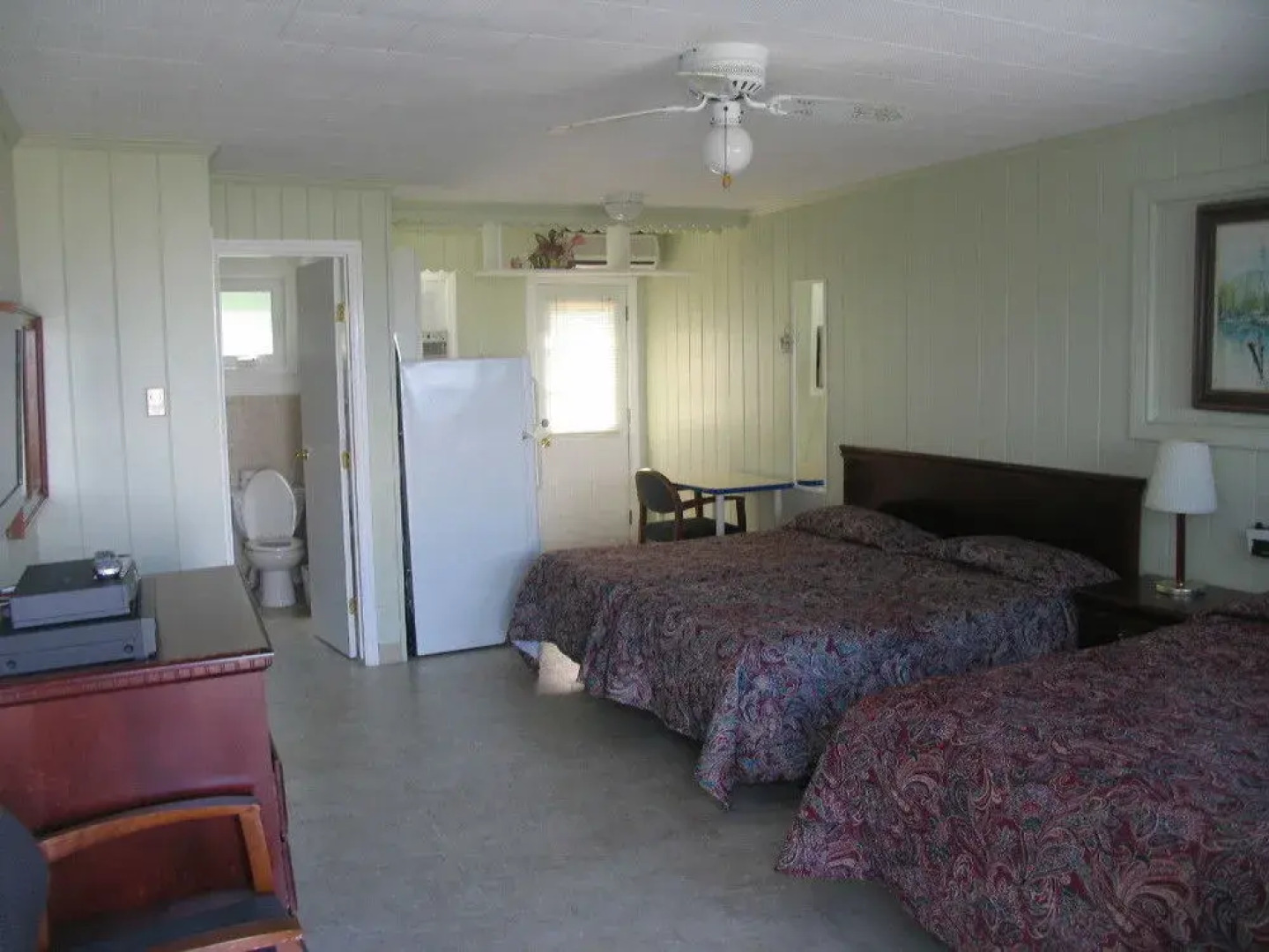 Southold Beach Motel