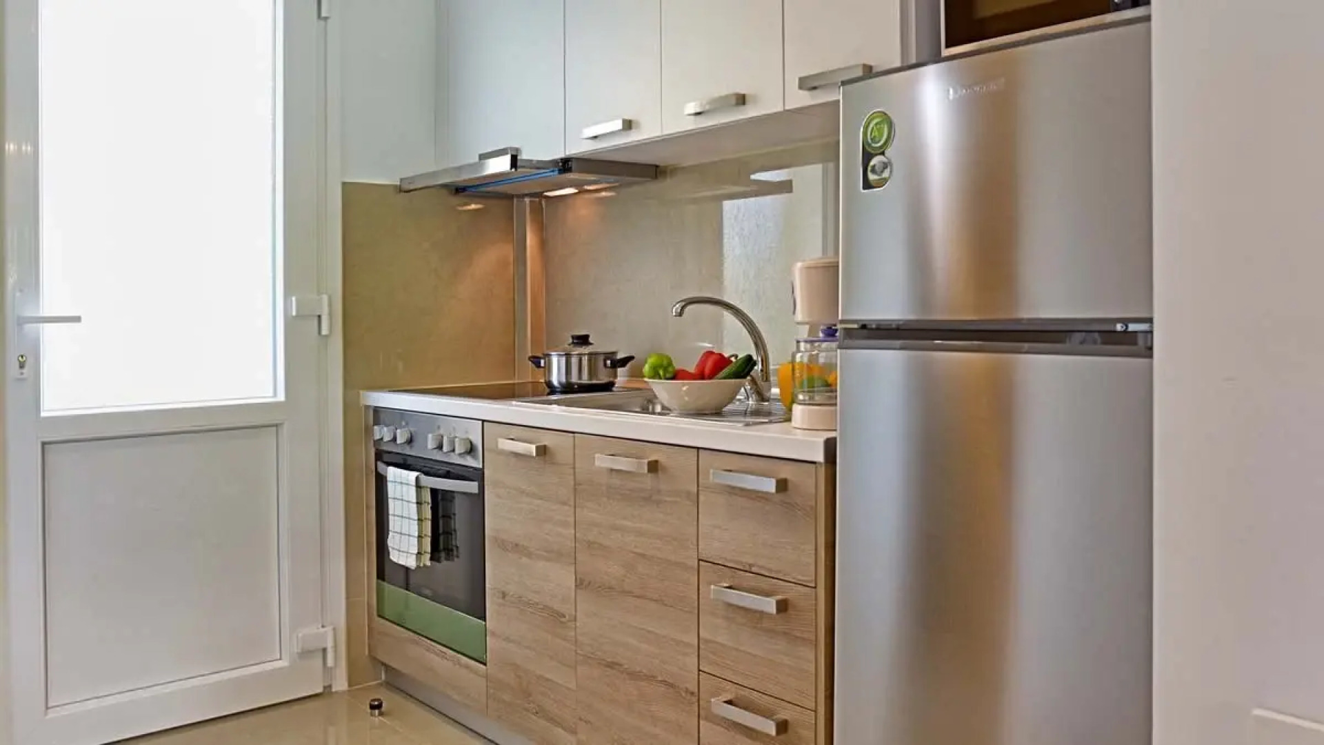 Palapart Gikas Suites And Studios