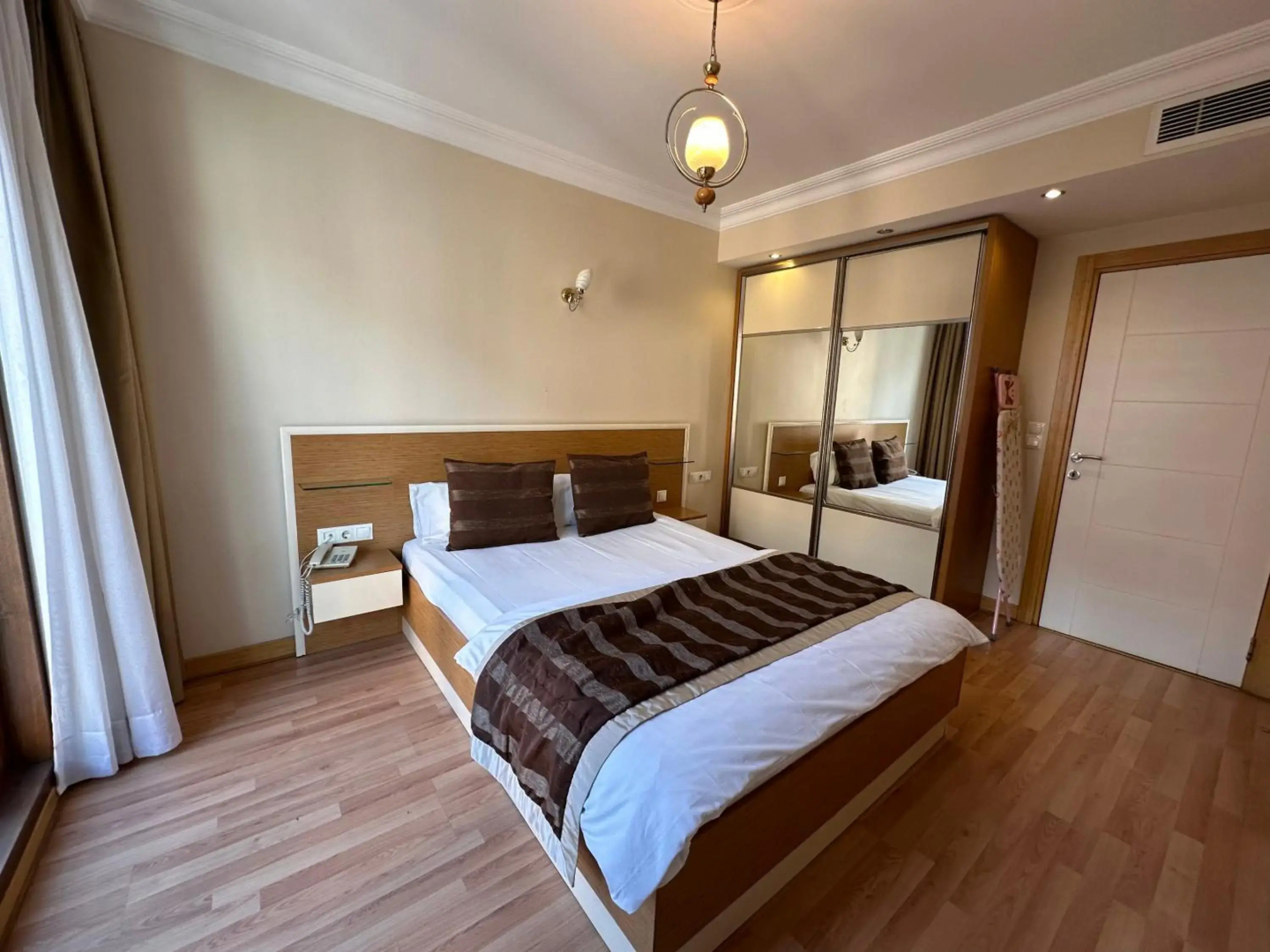 Homelike Hotel