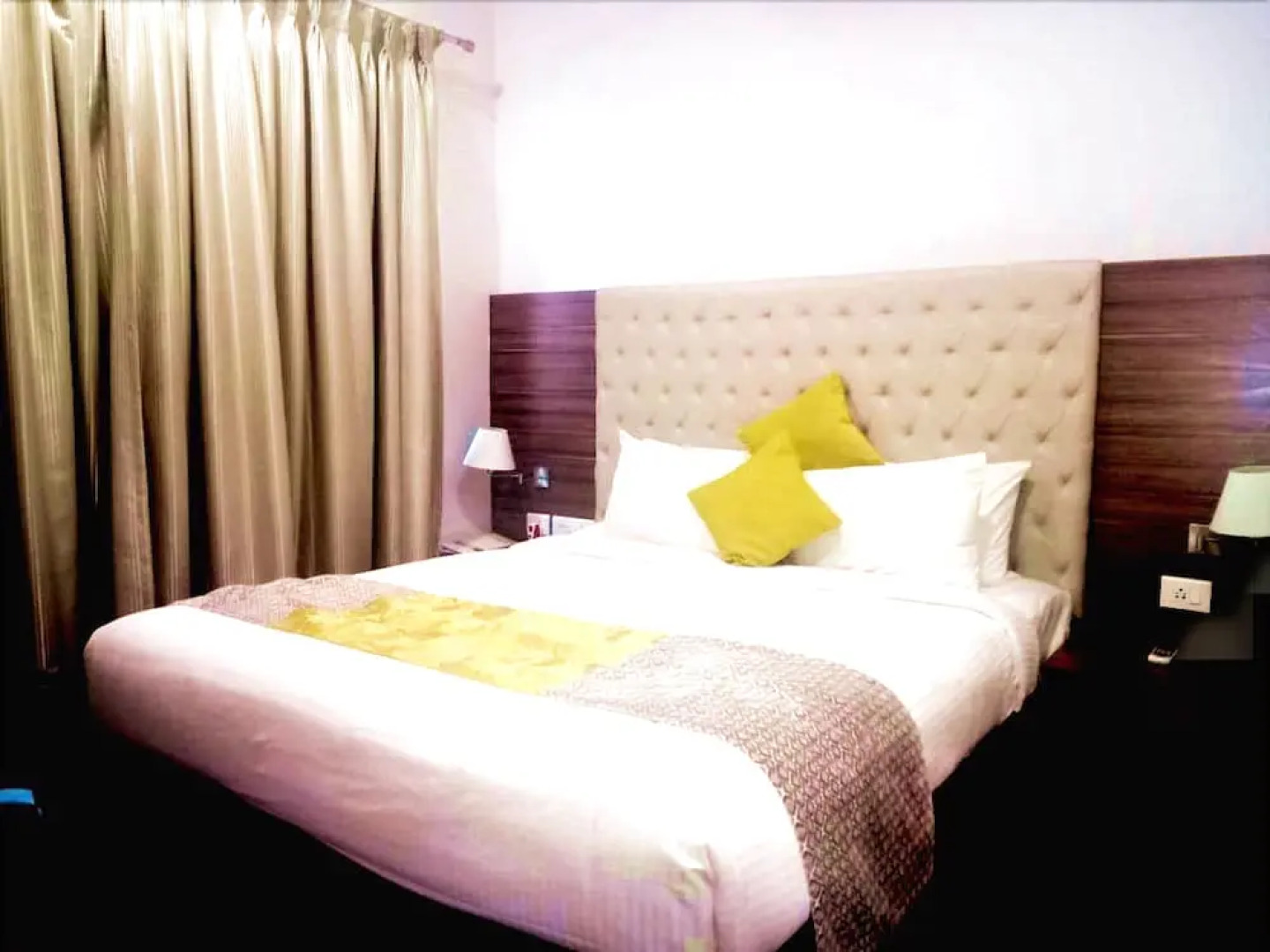 MWC Club by Downtown