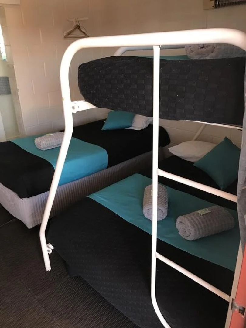 The Oxford Hotel Motel