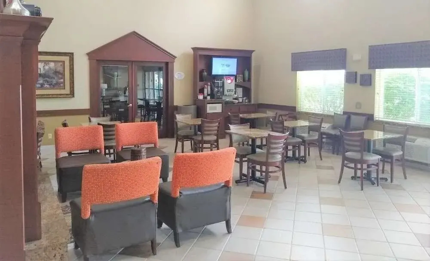 Holiday Inn Express Litchfield