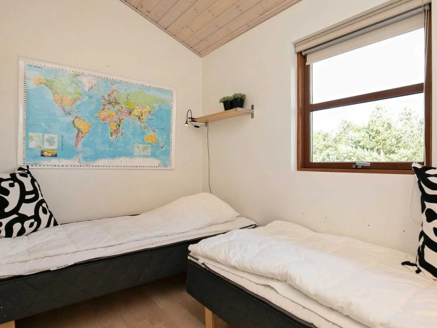 6 Person Holiday Home in Saeby