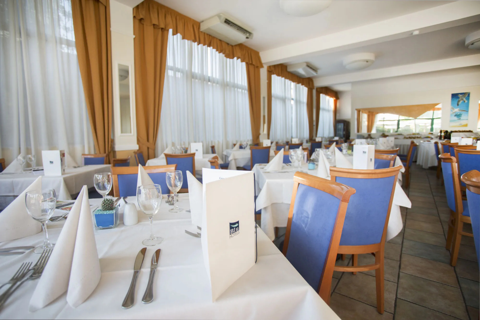 Grand Hotel