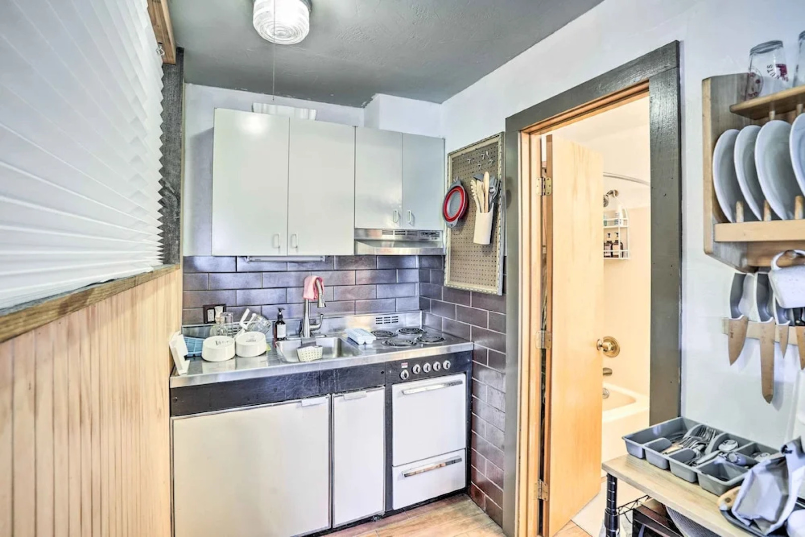 First-floor Hunter Condo < 1 Mi to Slopes!