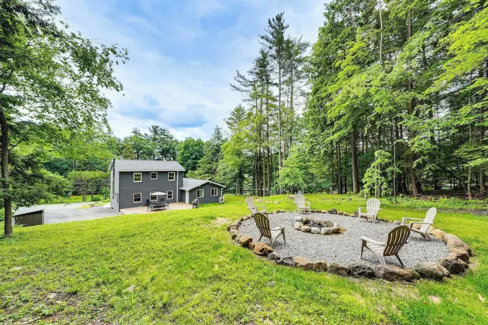 Peaceful Lake George Getaway - 3 Mi to Beach!