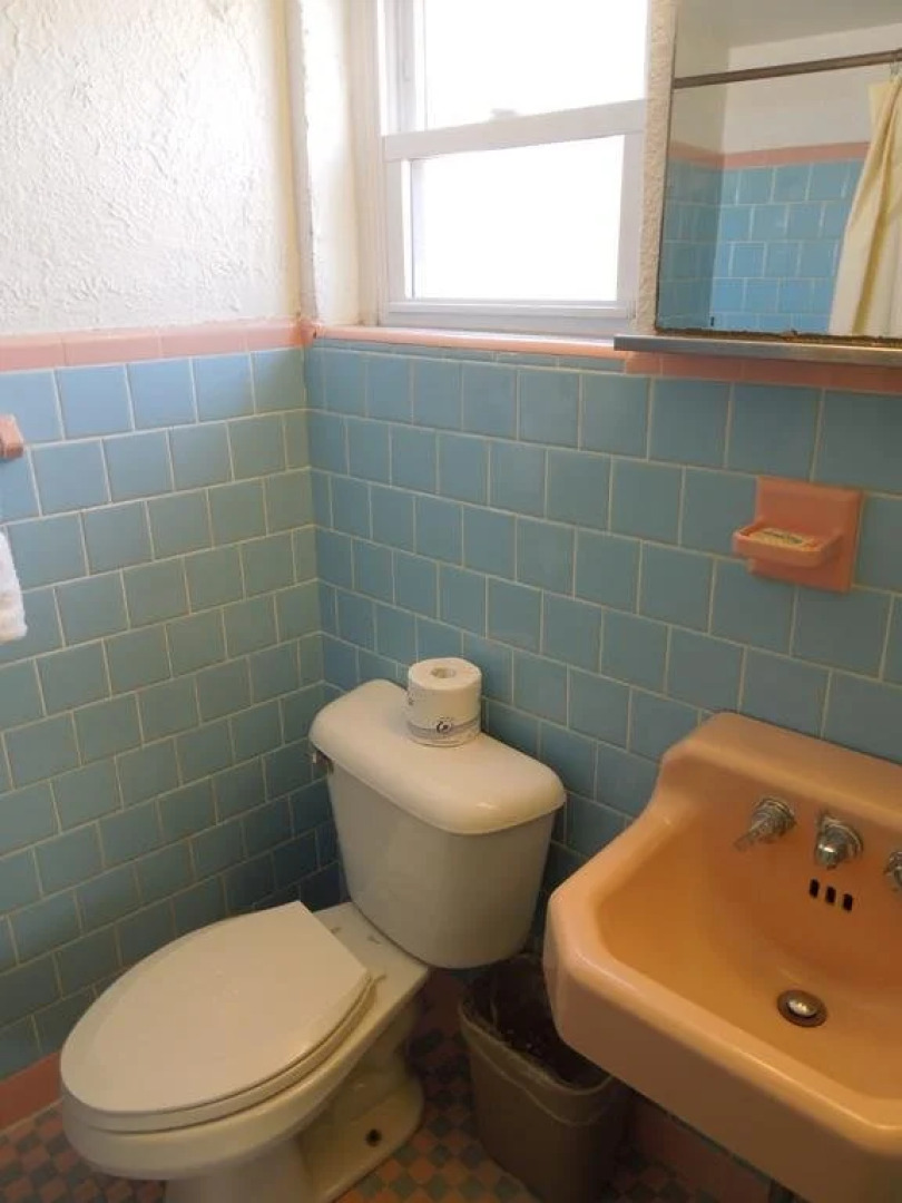 Sand Castle Motel & Restaurant