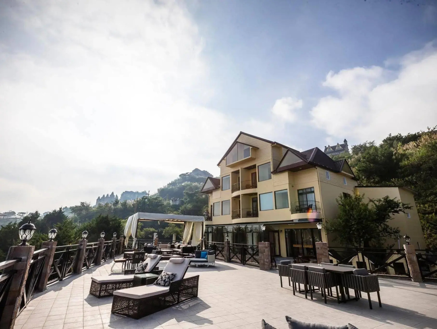 Le Retour Du Printemps Villa