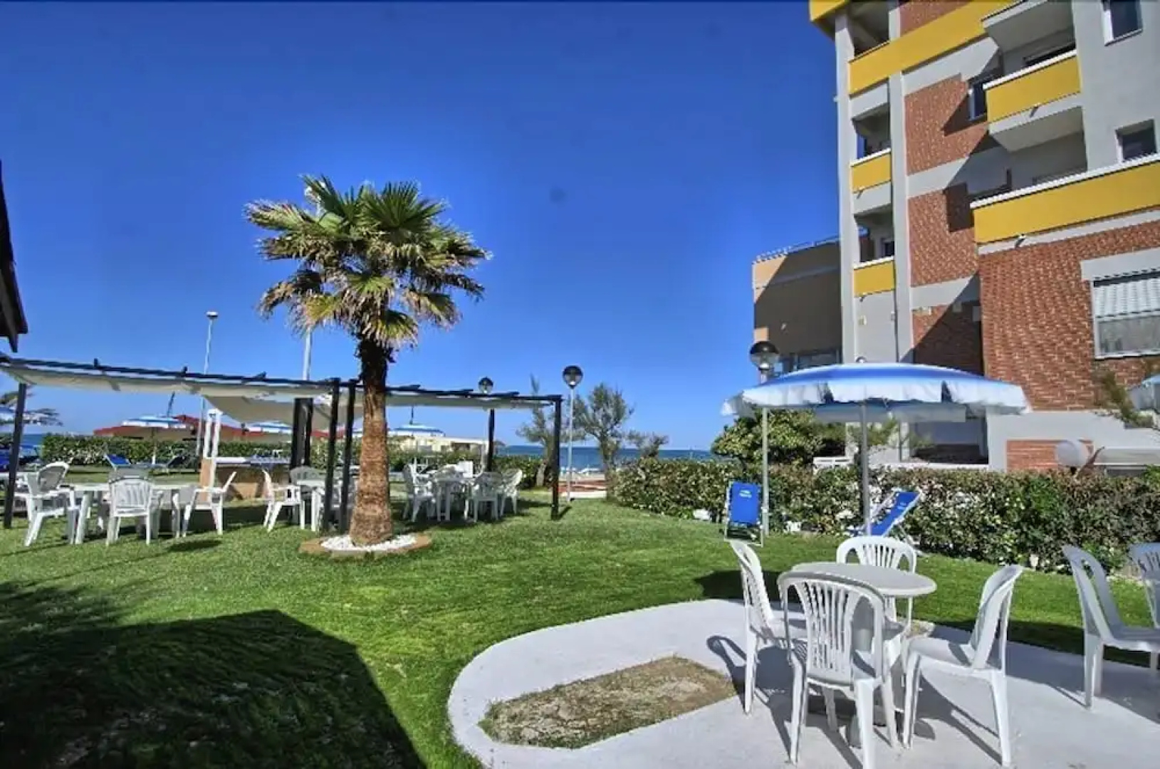 Hotel Prestige