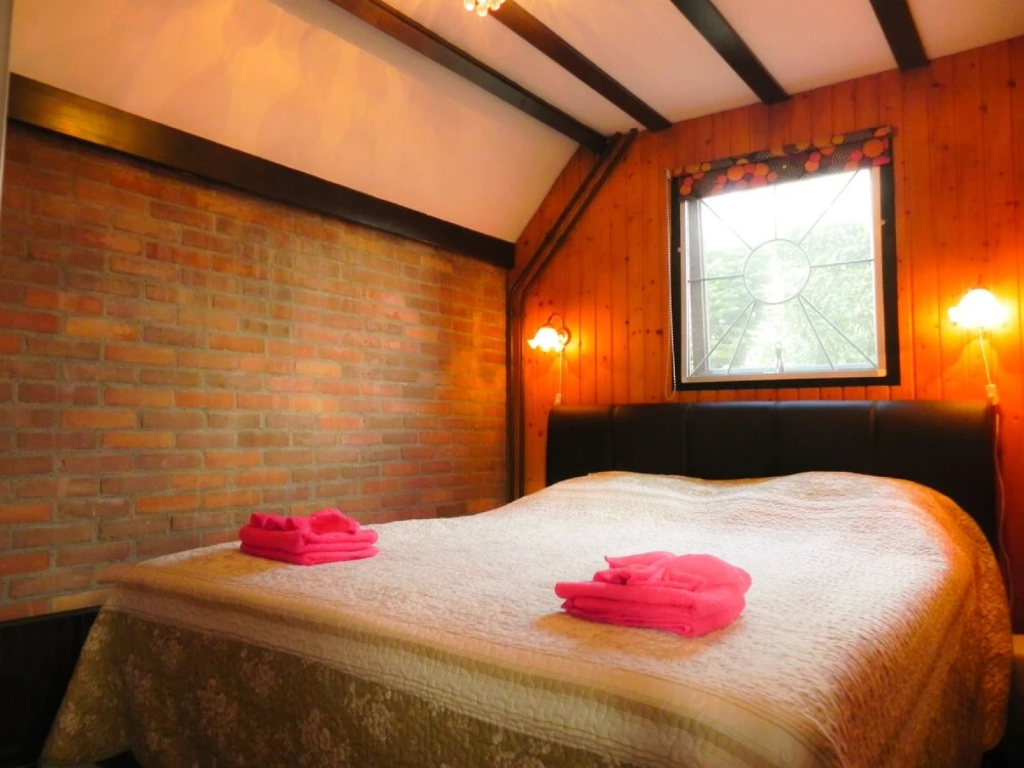 Mooie bungalow vlakbij zee en Amsterdam