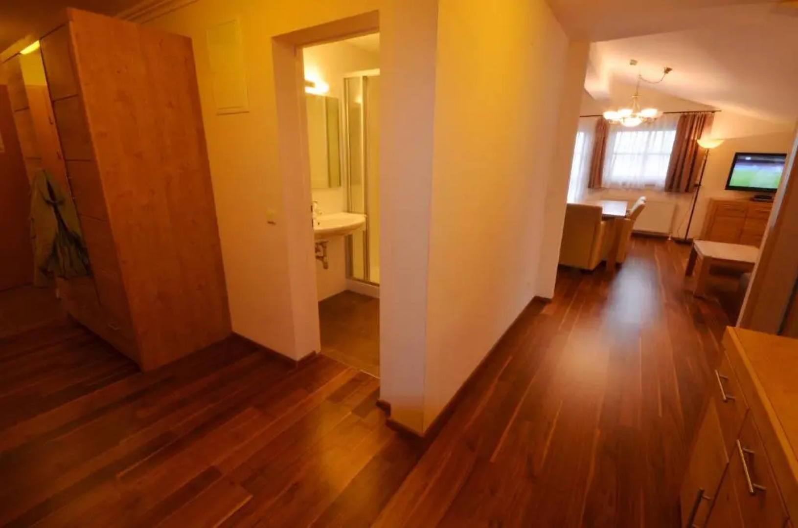 Select Apartments by Alpen Apartments