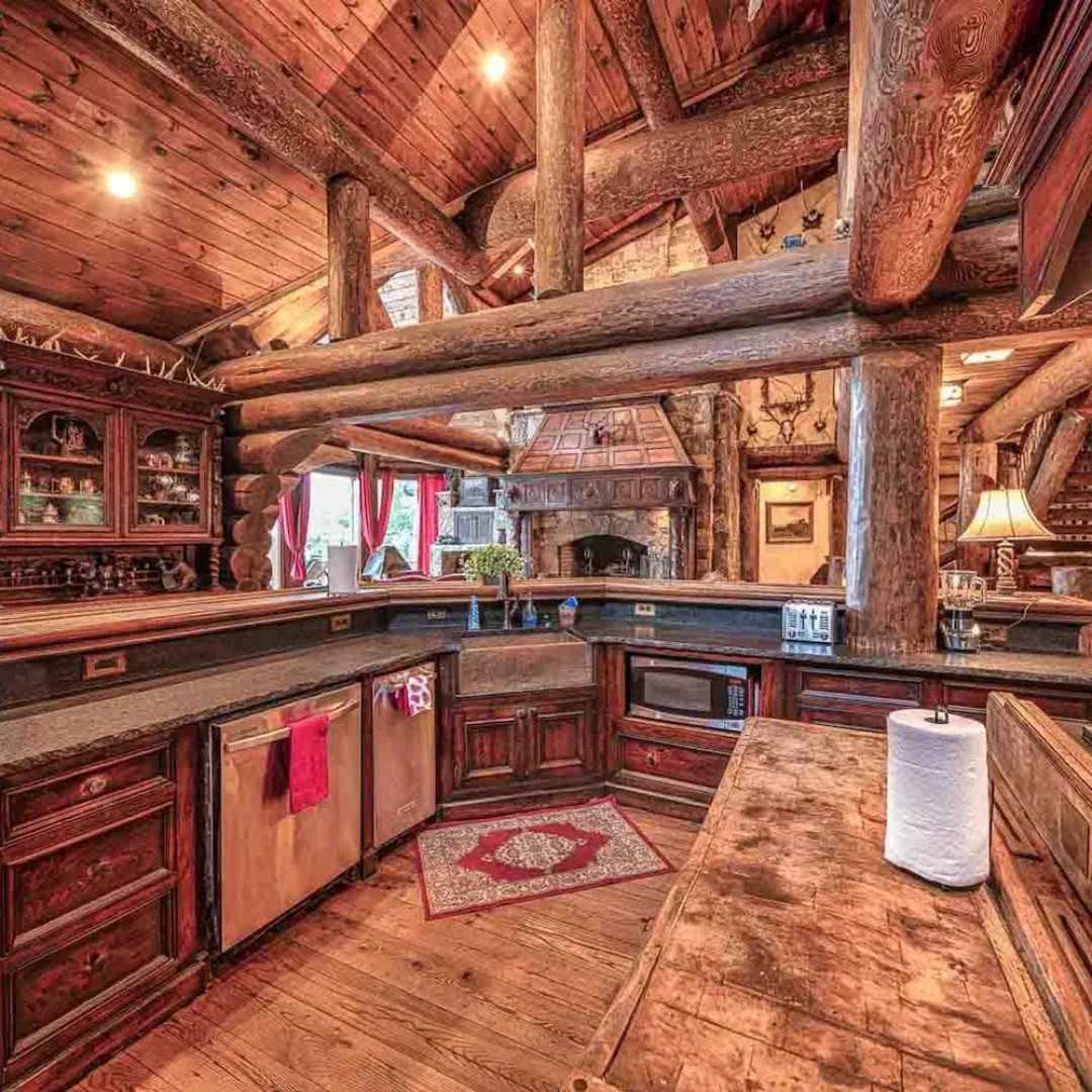 Forge Lake Lodge in Topton