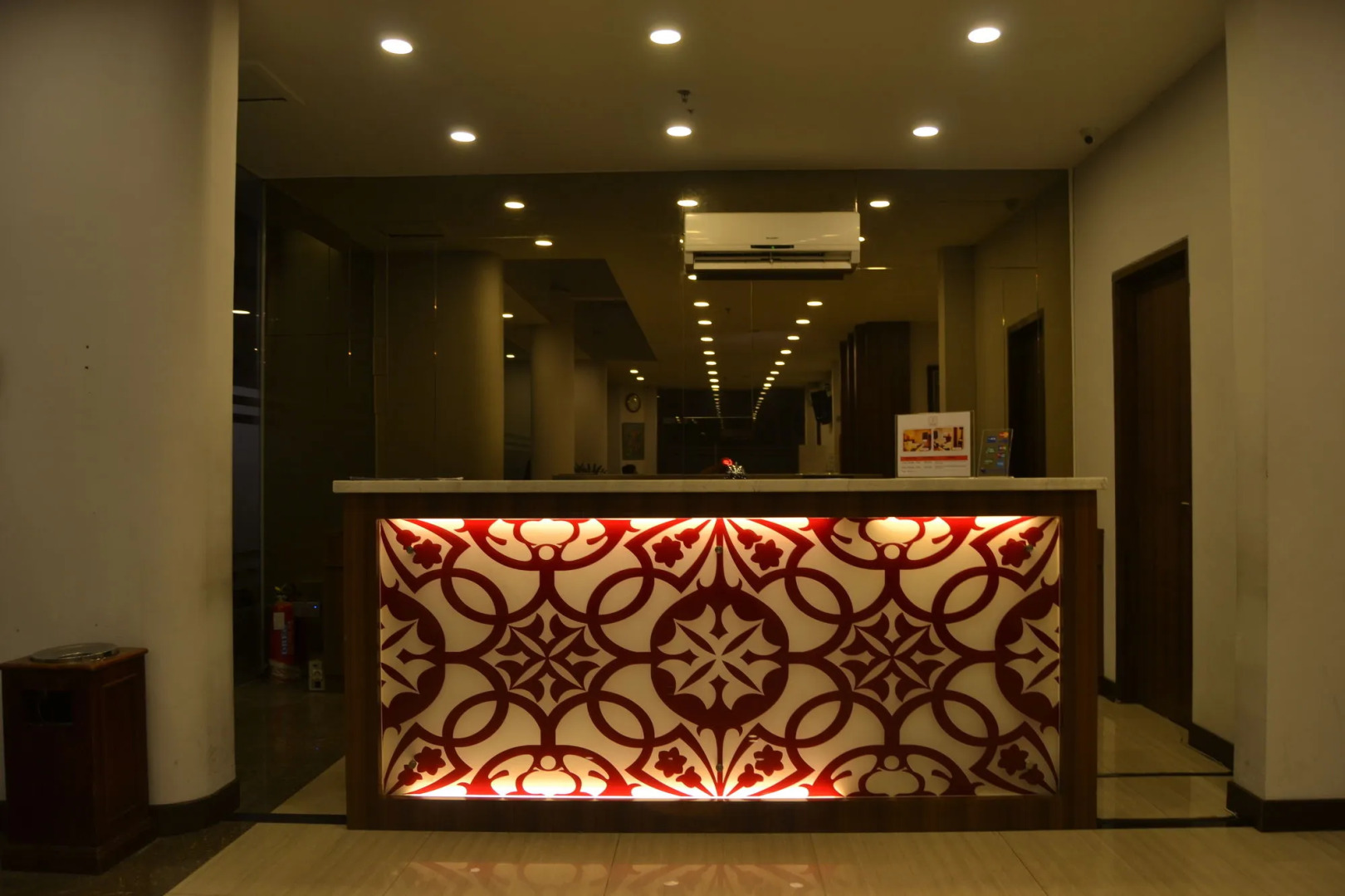 J Hotel Medan