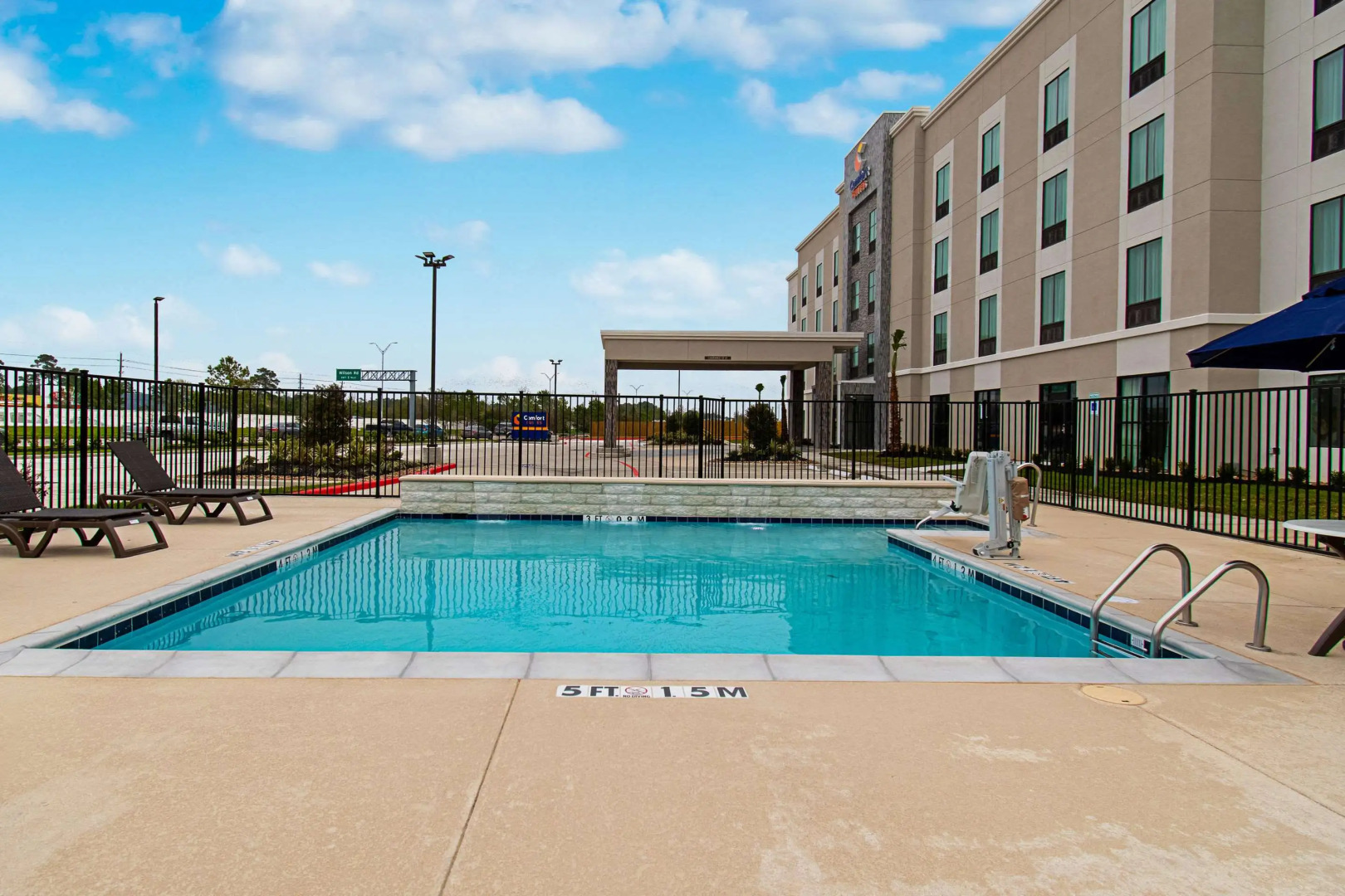 Comfort Suites Humble Houston IAH