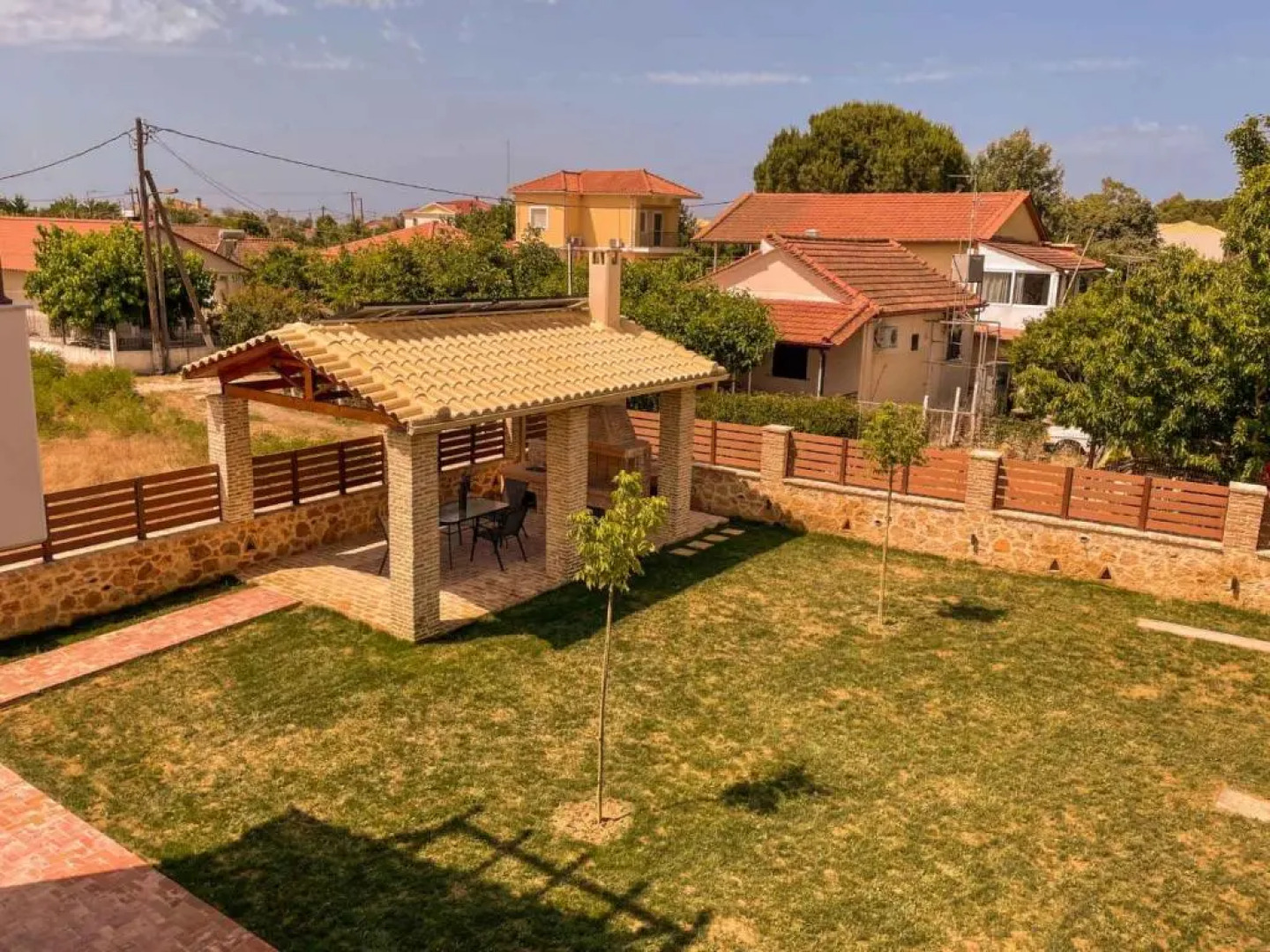 Nicolas Luxury Suites