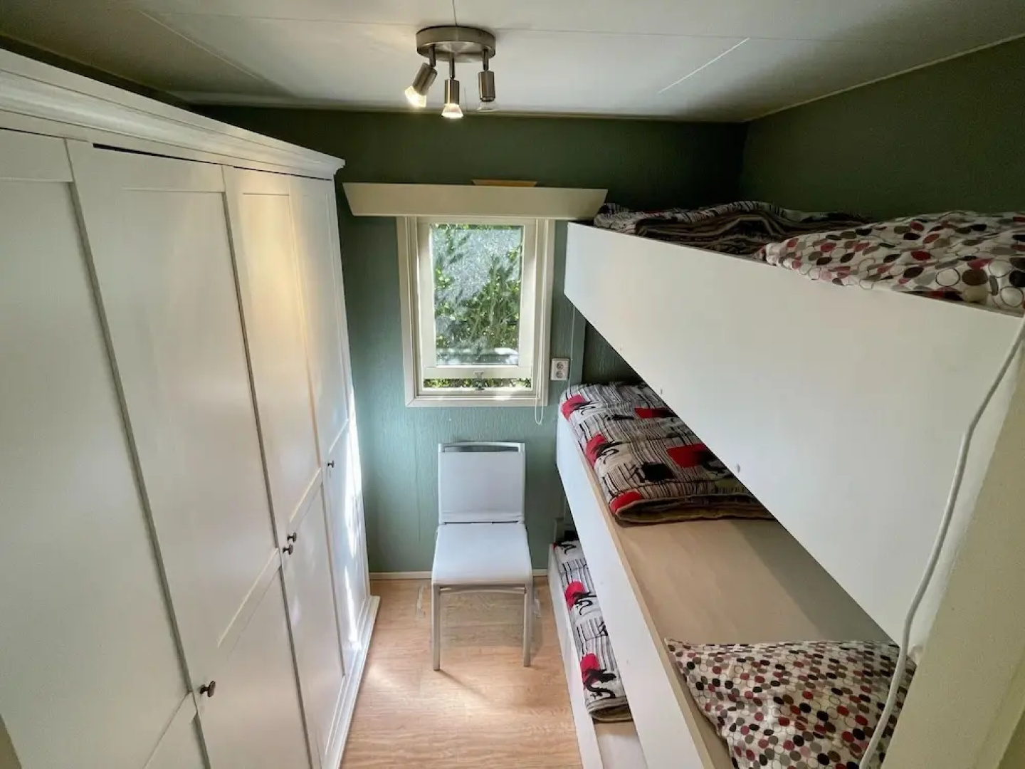 Uden Chalet With Scenic Terrace