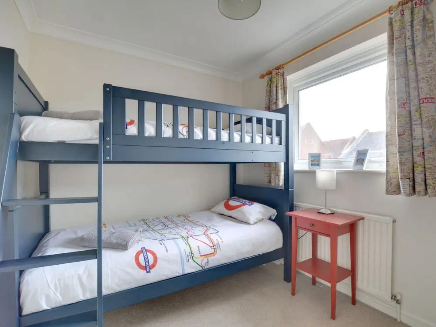 Spacious Apartment in the Port City of Sandwich With the Medieval Cinque Port